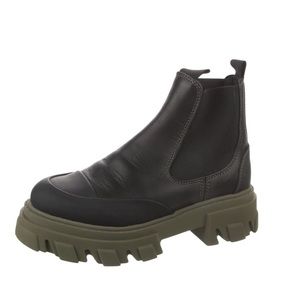 Ganni leather lug sole platform boots 7 black with green sole